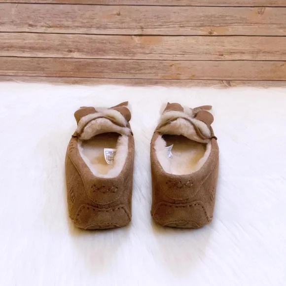 UGG Ansley Heritage Bow Chestnut Suede Slippers - Picture 4 of 8